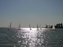 Escuela de Vela Ligera - Lasers navegando <a href='http://www.cnbb.org.ar/documents/boletines/48.pdf' id='linkFuera' target='_blank'>Click Acá</a>